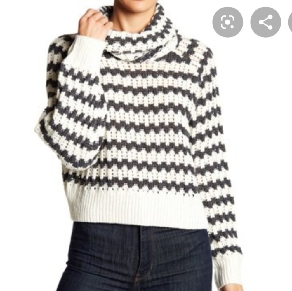 John and Jenn Oversized Cropped sweater